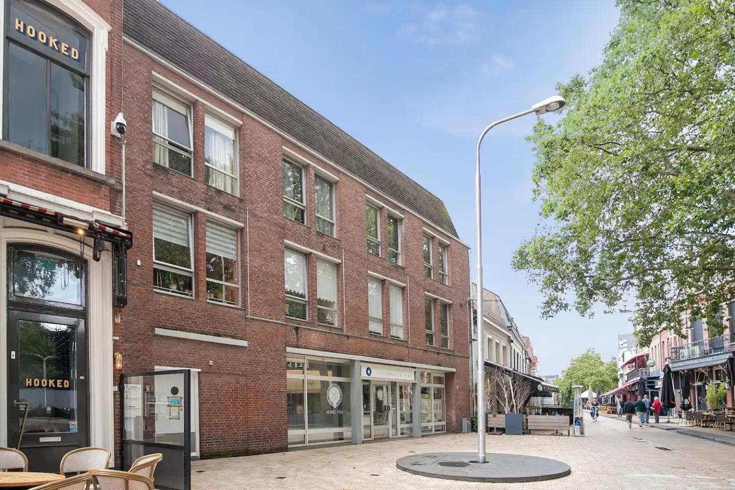 6P Hotspot Wifi Near Poppodium013 And City Center Tilburg Buitenkant foto